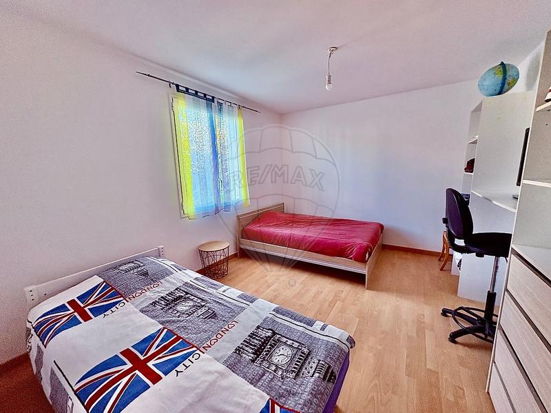 Maison - 138 m² - 5 pièces