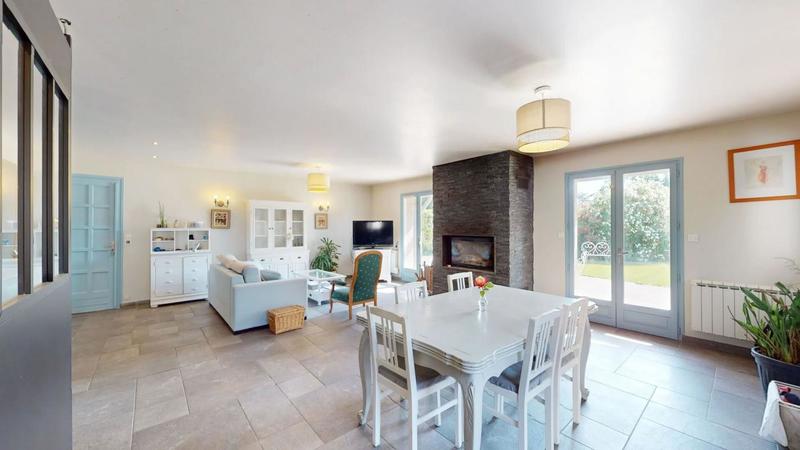 Maison - 187 m² - 5 pièces