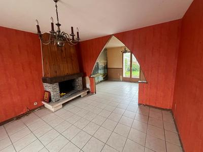 Maison - 93 m² - 4 pièces