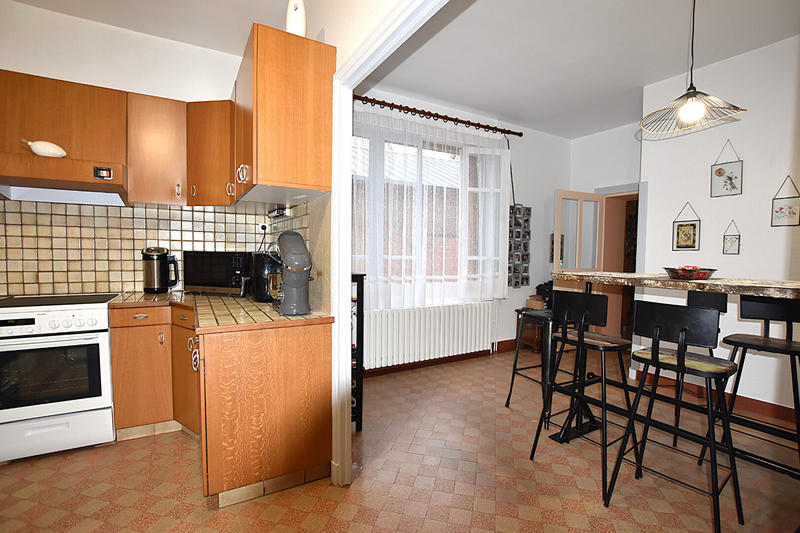 Maison - 137 m² - 5 pièces