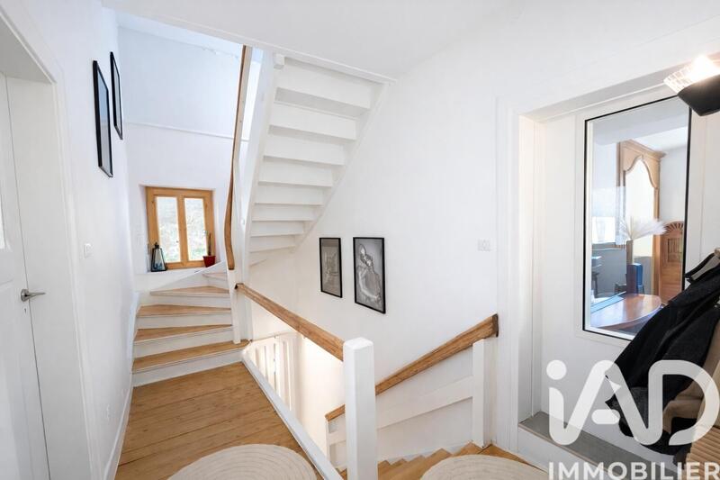 Maison - 146 m² - 6 pièces
