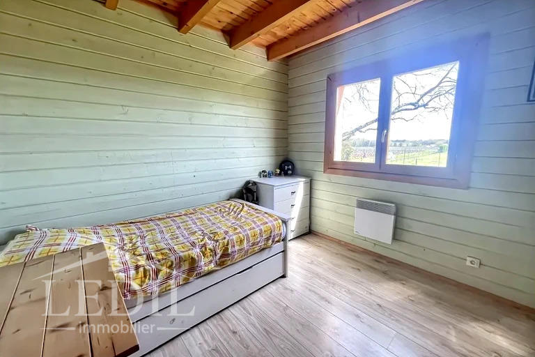 Maison - 93 m² - 4 pièces