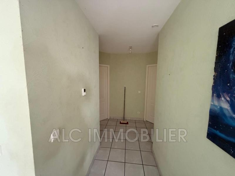 Maison - 104 m² - 5 pièces