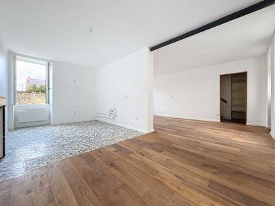 Maison de ville - 97 m² - 4 pièces