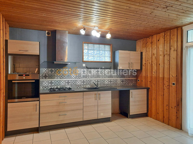 Maison - 112 m² - 5 pièces