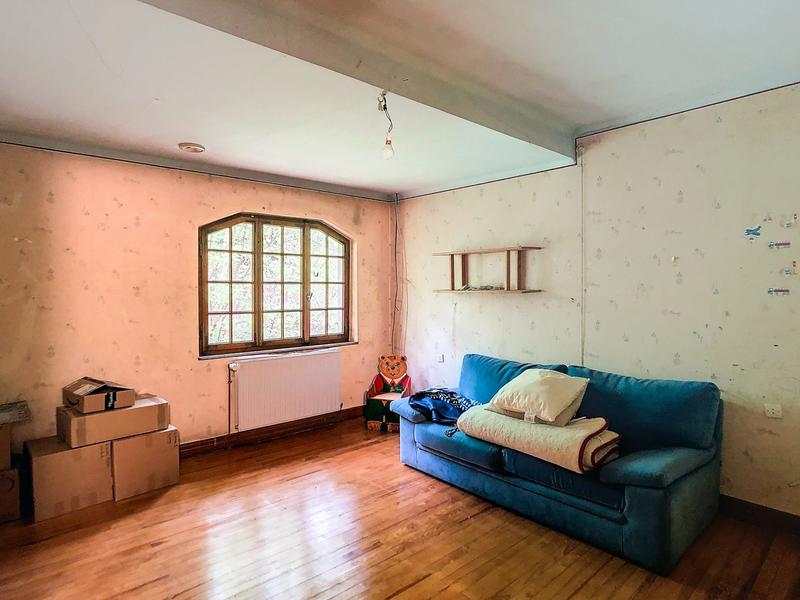 Maison - 233 m² - 8 pièces