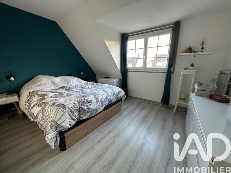 Maison - 93 m² - 4 pièces