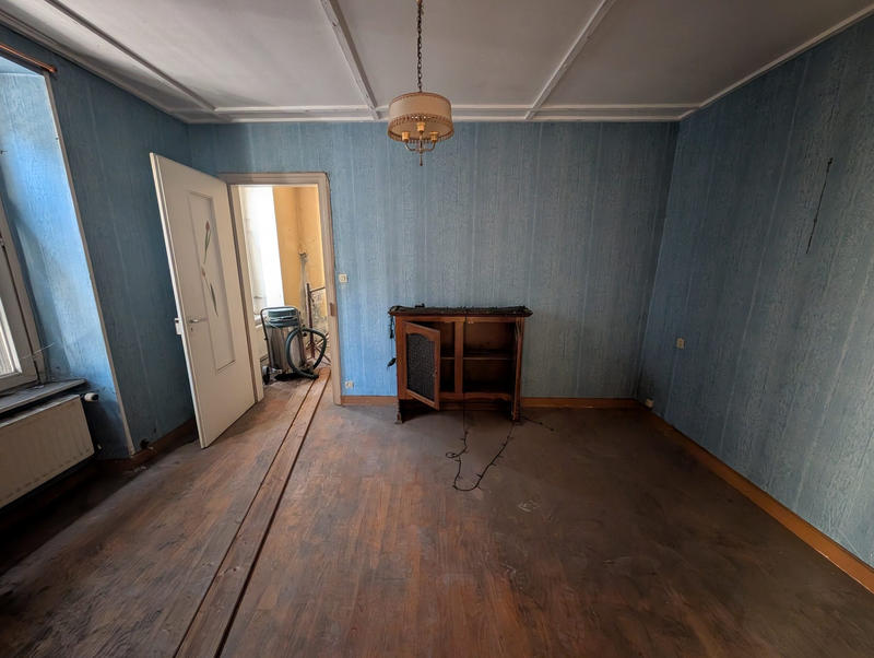 Maison - 180 m² - 6 pièces