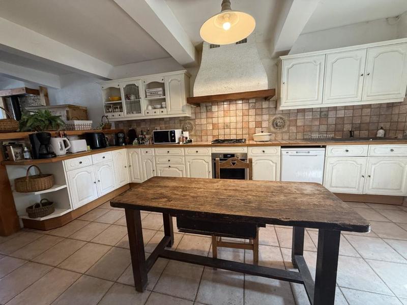 Maison de village - 234 m² - 8 pièces