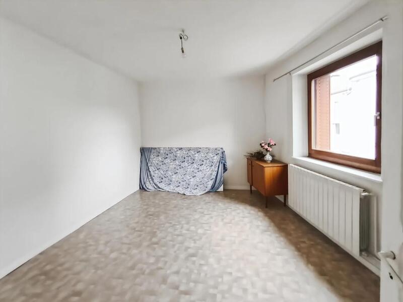 Maison - 306 m² - 11 pièces