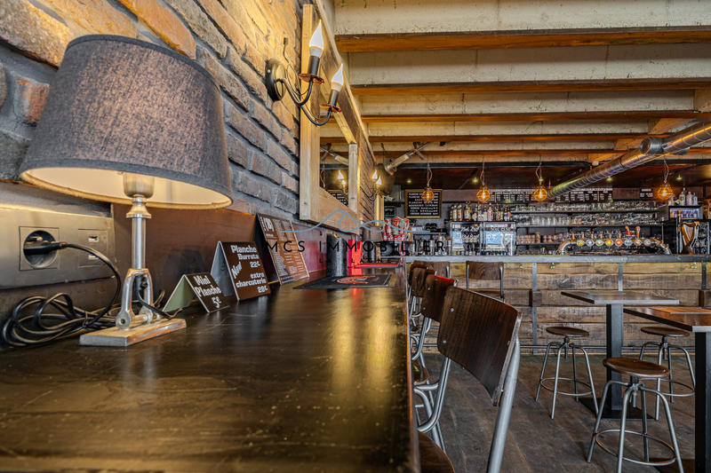 Fonds de commerce - Hôtellerie / Restauration - 132 m²