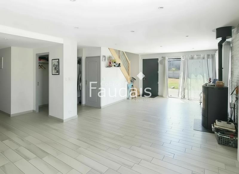 Maison - 128 m² - 6 pièces