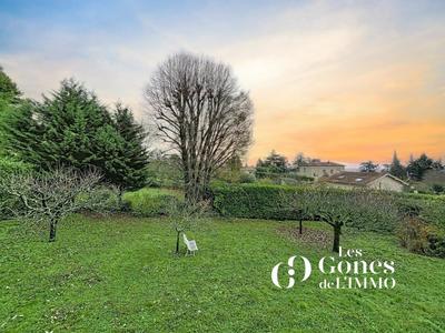 Maison - 229 m² - 7 pièces