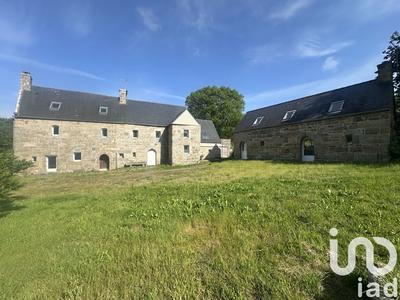Maison de campagne - 305 m² - 18 pièces