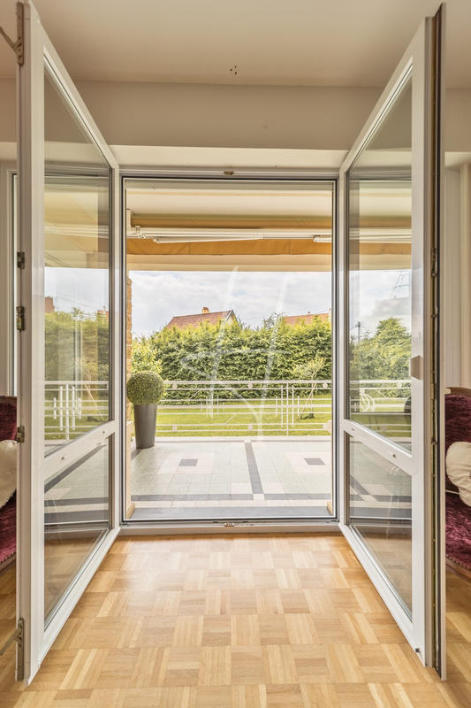 Villa - 223 m² - 8 pièces