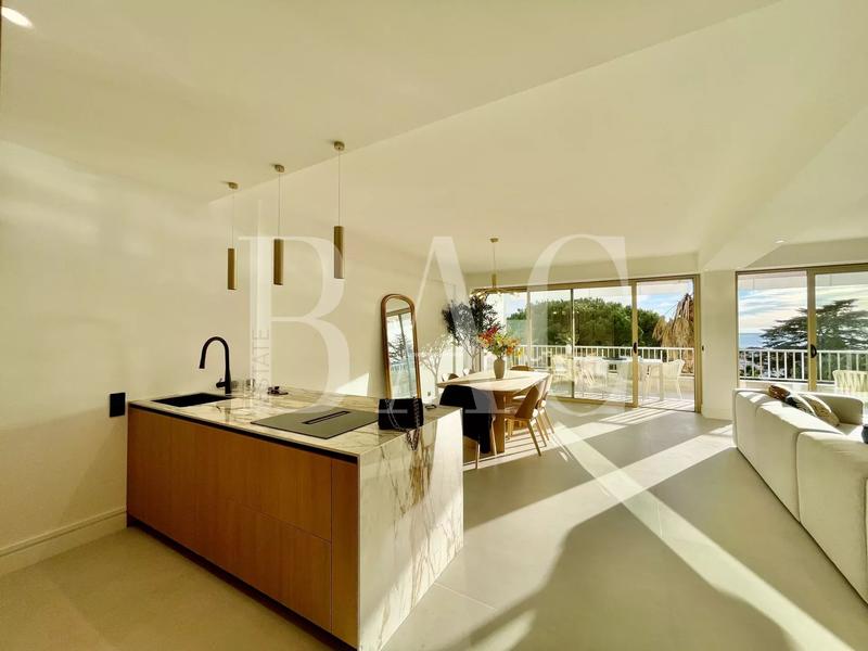 Appartement - 122 m² - 3 pièces