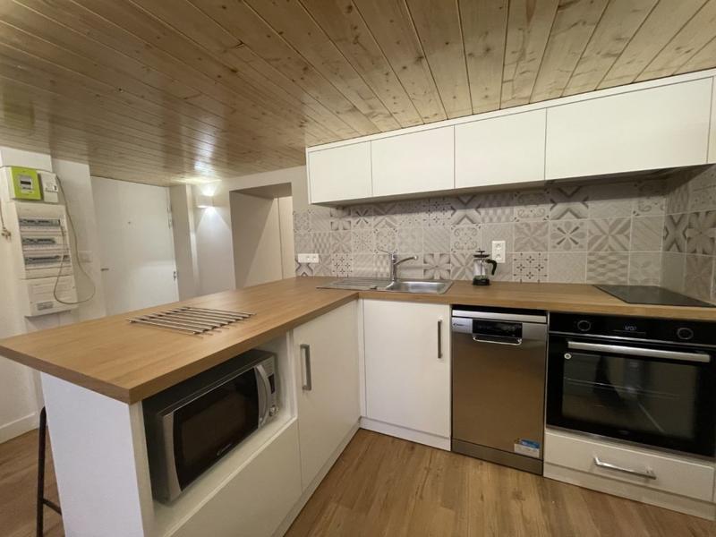 Studio - 25 m² - 1 pièce