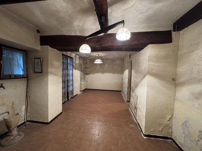 Maison de village - 338 m² - 15 pièces