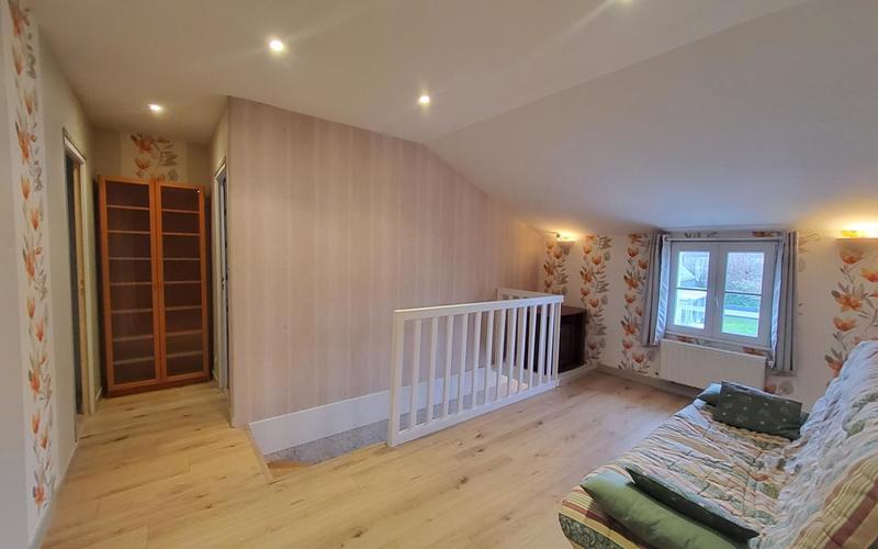 Maison - 200 m² - 9 pièces