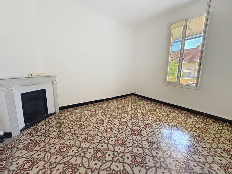 Maison - 180 m² - 6 pièces