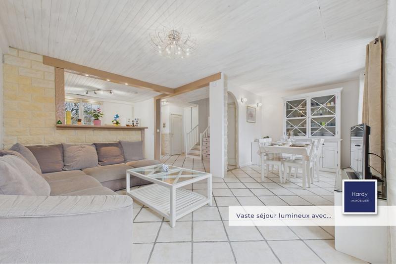 Maison ancienne - 121 m² - 6 pièces