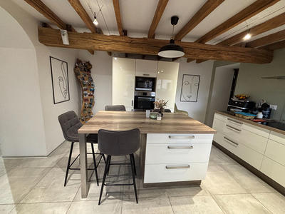 Maison - 160 m² - 6 pièces