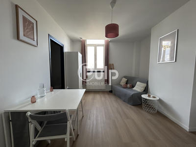 Studio - 19 m² - 1 pièce