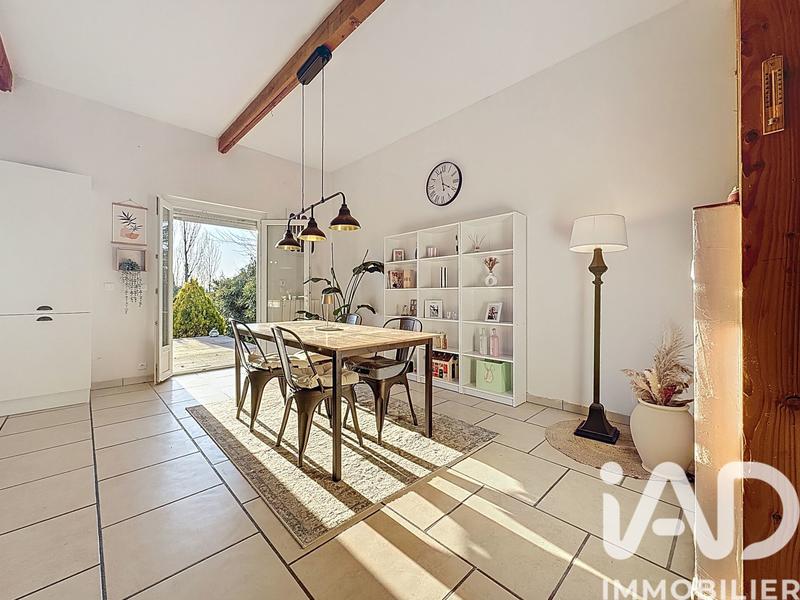 Maison - 196 m² - 8 pièces