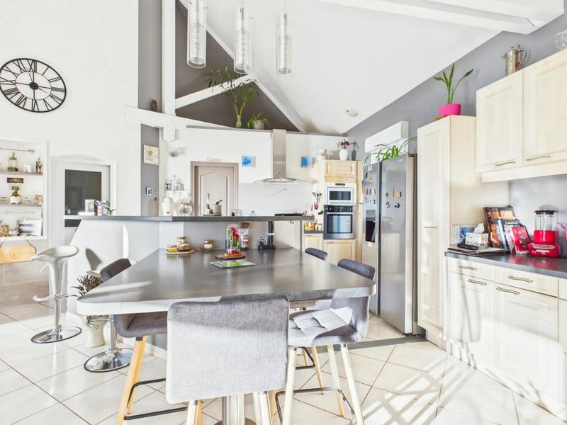 Maison - 149 m² - 5 pièces