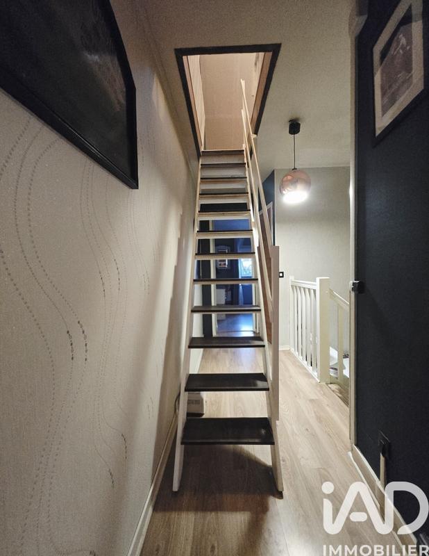 Maison - 80 m² - 4 pièces