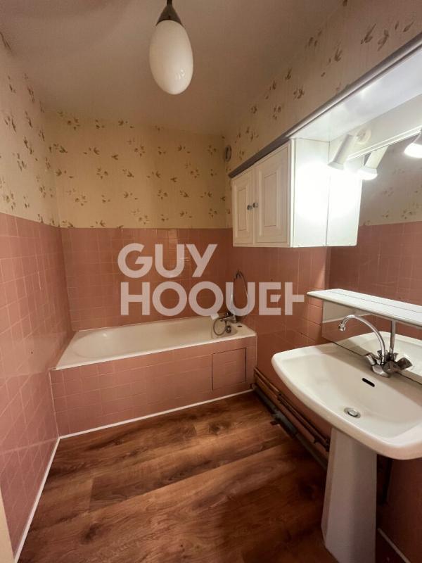 Appartement - 102 m² - 5 pièces