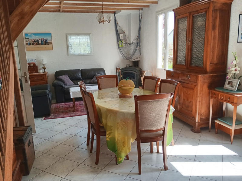 Maison - 80 m² - 5 pièces