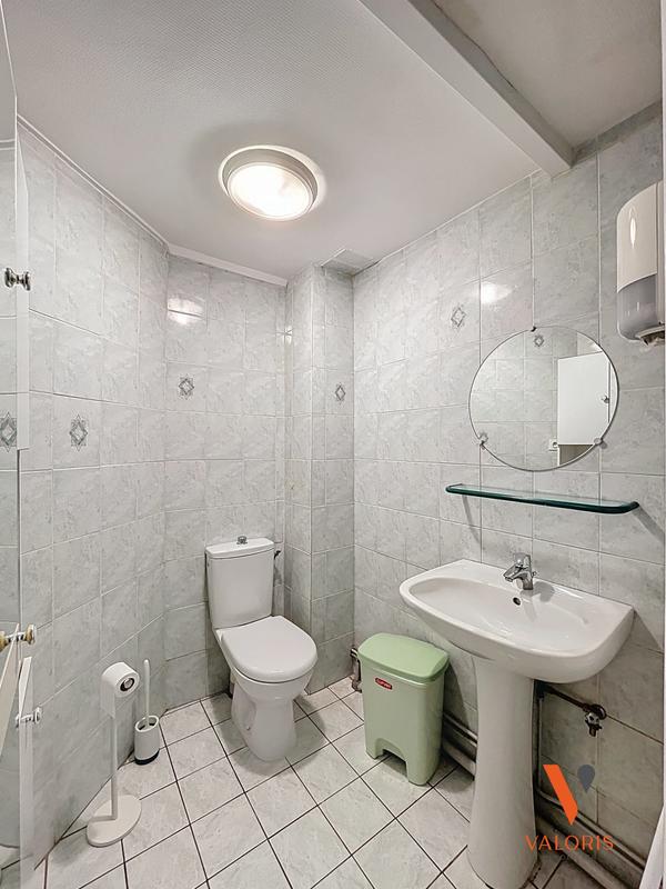 Appartement - 183 m² - 6 pièces