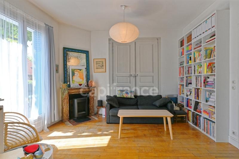 Appartement bourgeois - 53 m² - 3 pièces