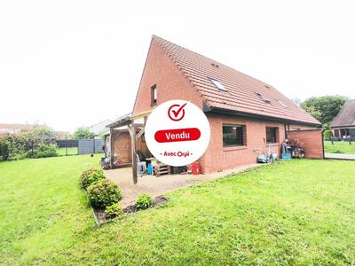 Maison - 92 m² - 5 pièces