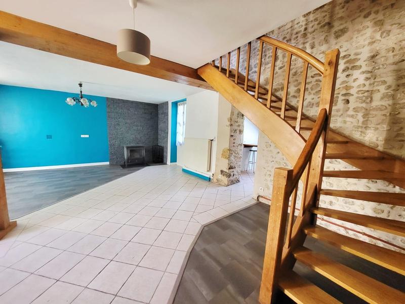 Maison - 100 m² - 5 pièces