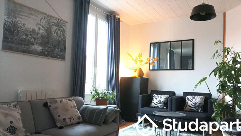 Chambre - 14 m² - 1 pièce