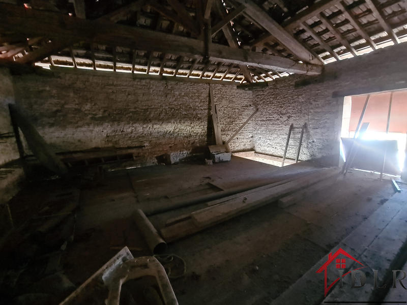 Parking / Garage - 129 m²