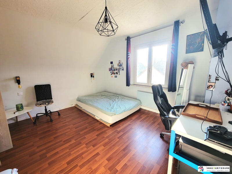 Maison - 140 m² - 7 pièces