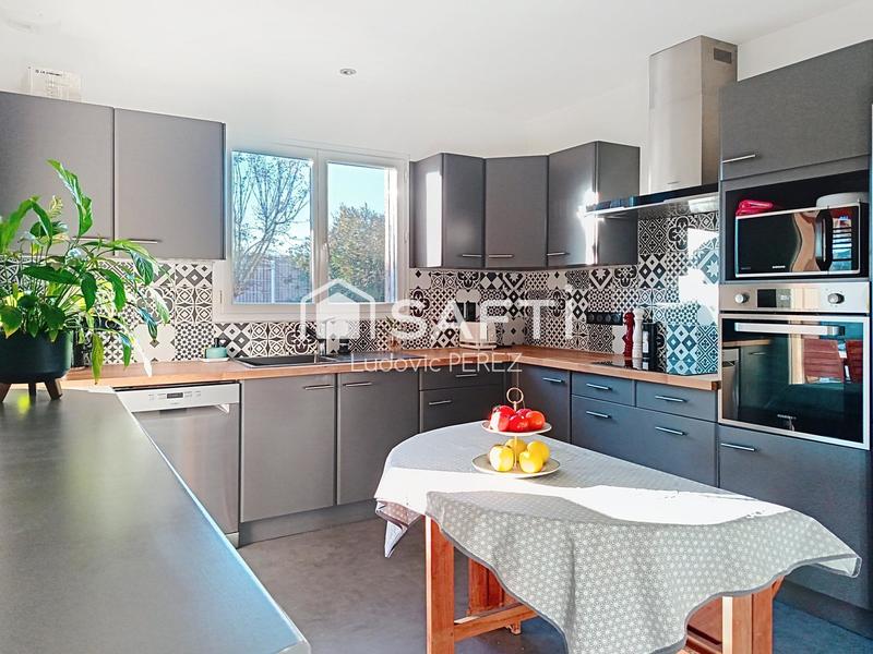 Villa - 155 m² - 6 pièces