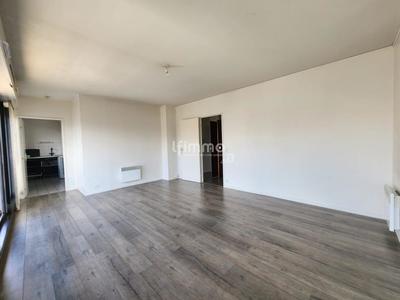 Studio - 36 m² - 1 pièce