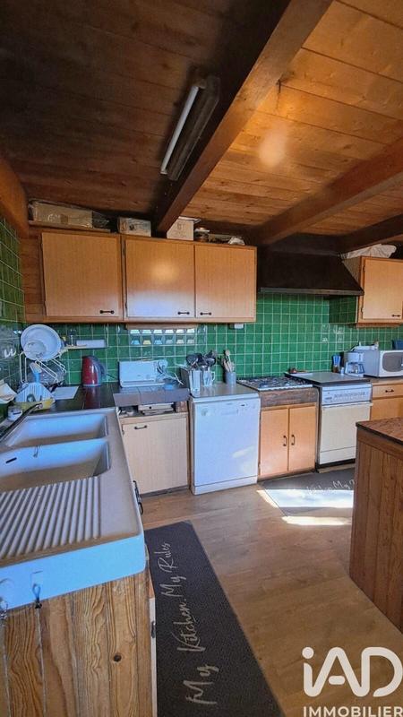 Châlet - 188 m² - 7 pièces