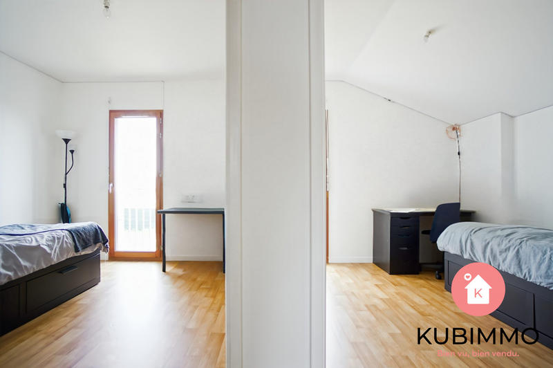 Duplex - 92 m² - 5 pièces