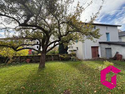 Maison - 100 m² - 5 pièces