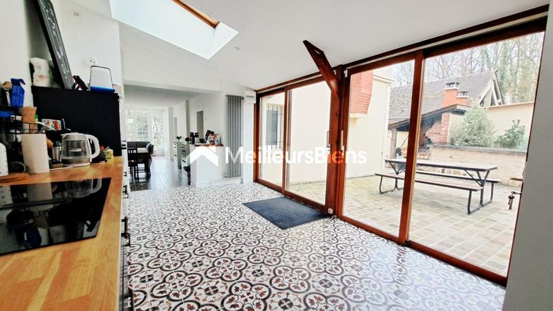 Maison - 170 m² - 7 pièces