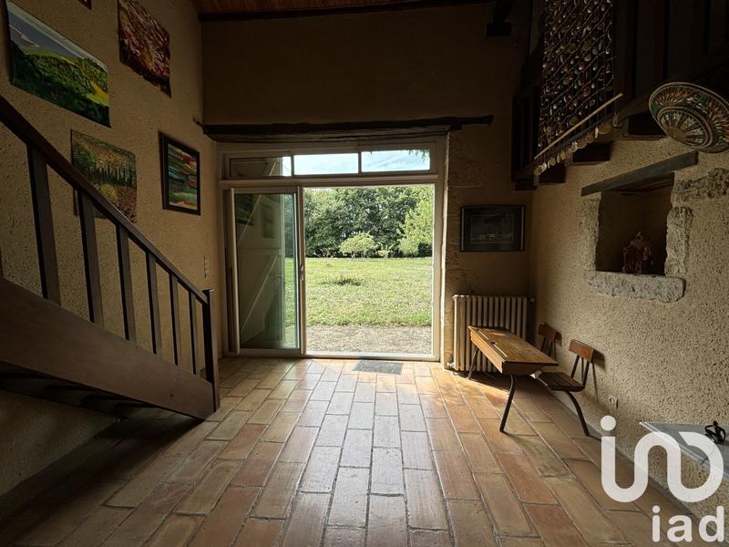 Maison - 240 m² - 6 pièces