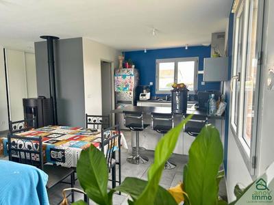 Maison - 100 m² - 4 pièces