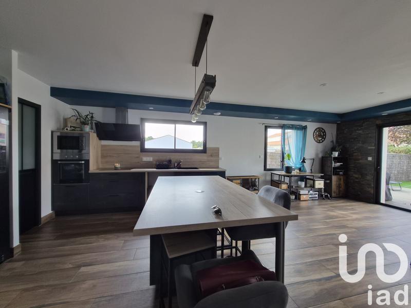 Maison - 111 m² - 6 pièces