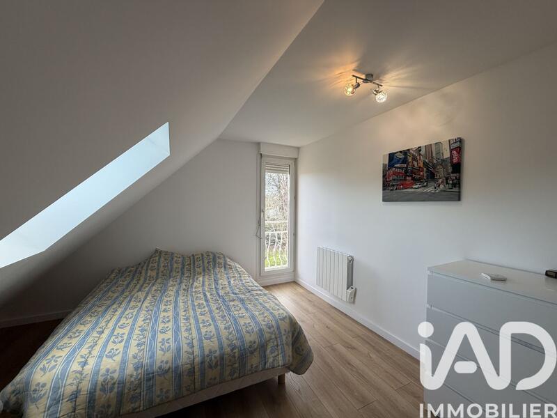 Maison - 195 m² - 8 pièces