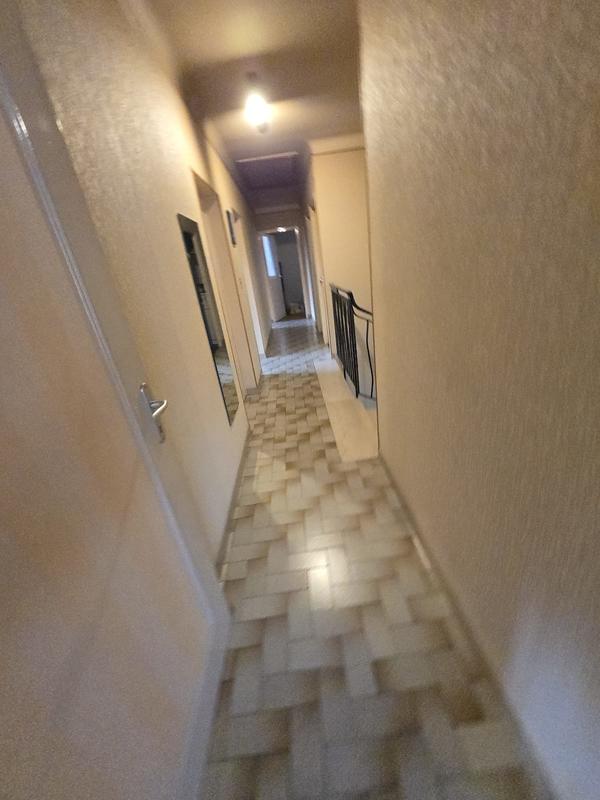 Maison - 137 m² - 5 pièces